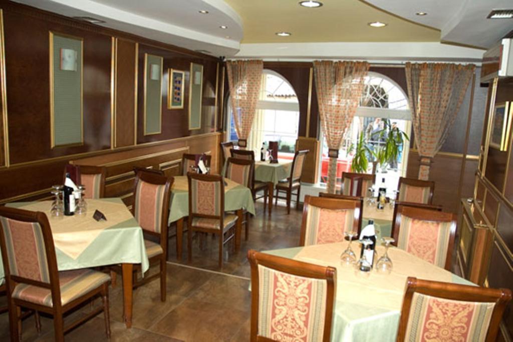 Hotel Begolli Prisztina Zewnętrze zdjęcie