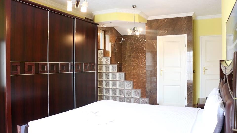 Hotel Begolli Prisztina Zewnętrze zdjęcie