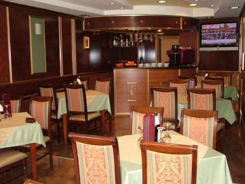 Hotel Begolli Prisztina Zewnętrze zdjęcie