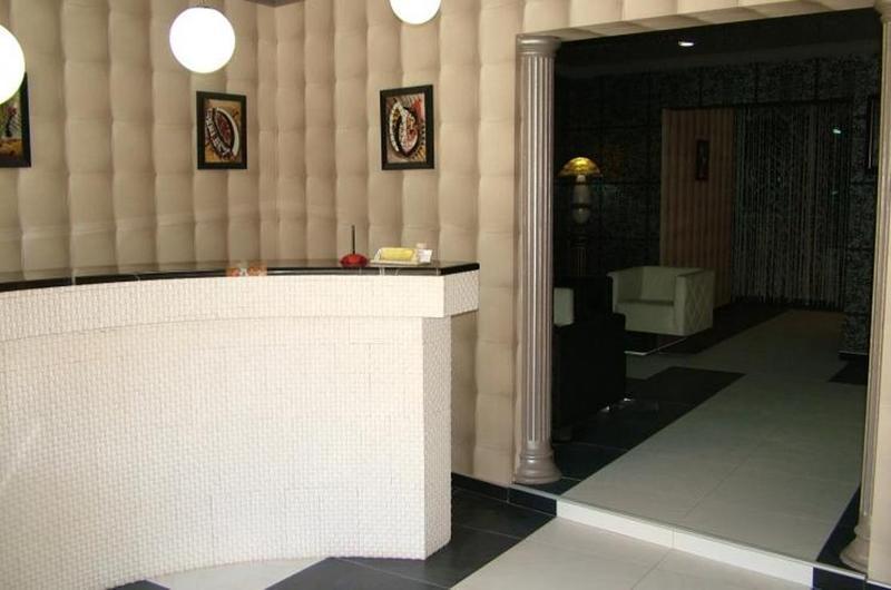 Hotel Begolli Prisztina Zewnętrze zdjęcie