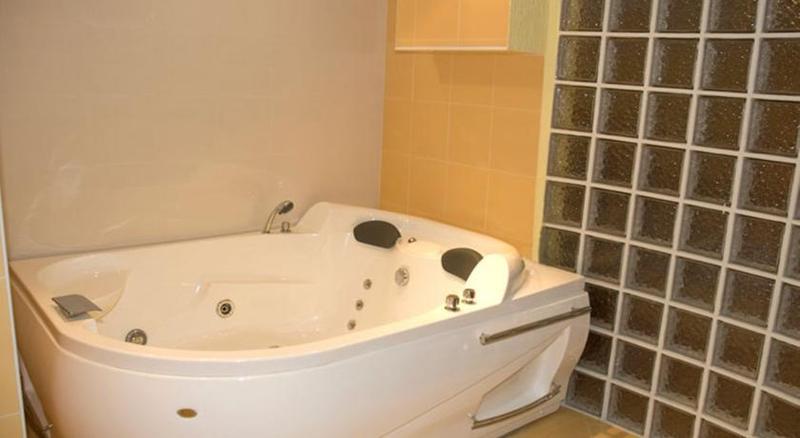 Hotel Begolli Prisztina Zewnętrze zdjęcie