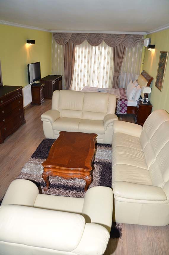 Hotel Begolli Prisztina Zewnętrze zdjęcie